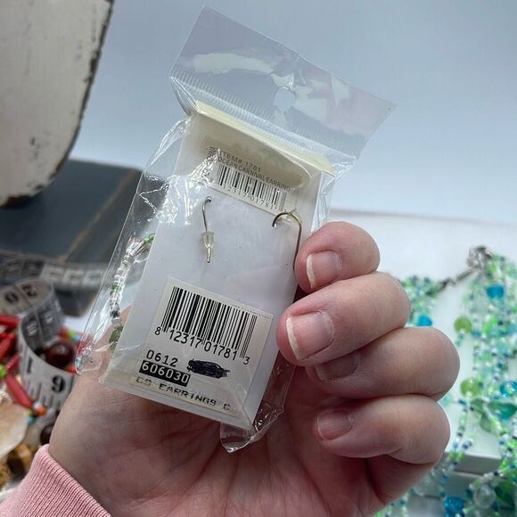 NWT Calypso Studio’s Ocean Carnival necklace & earrings. - Picture 4 of 8